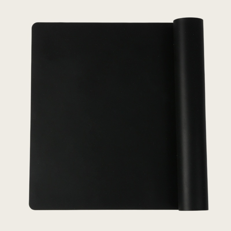 Tapis en silicone fin et grand - Camping Cooking Mat avis et prix